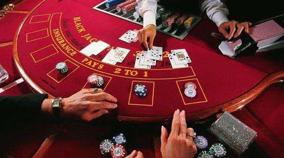 "赌徒谬误"赚的人卖得太早,亏的人持得太久